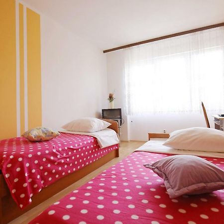 Apartment Angela 扎达尔 外观 照片