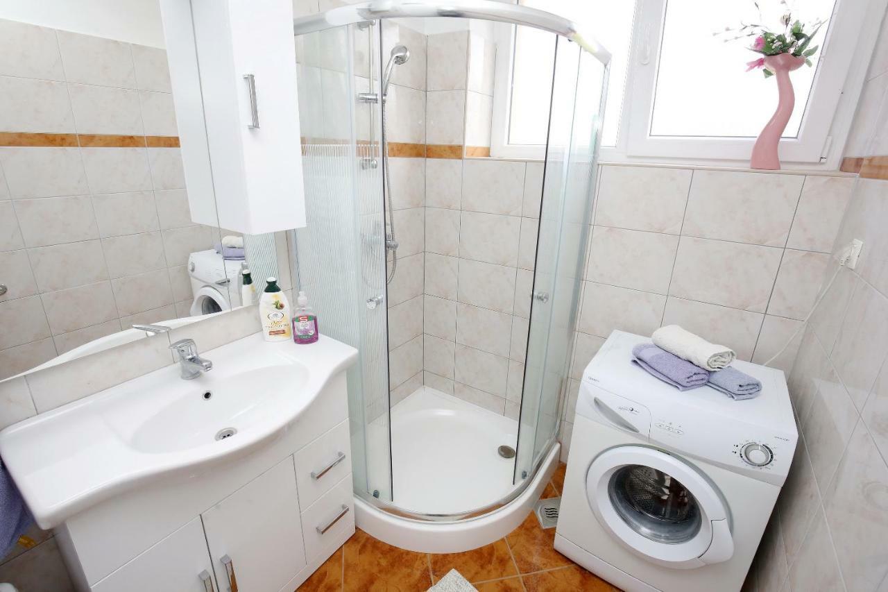 Apartment Angela 扎达尔 外观 照片